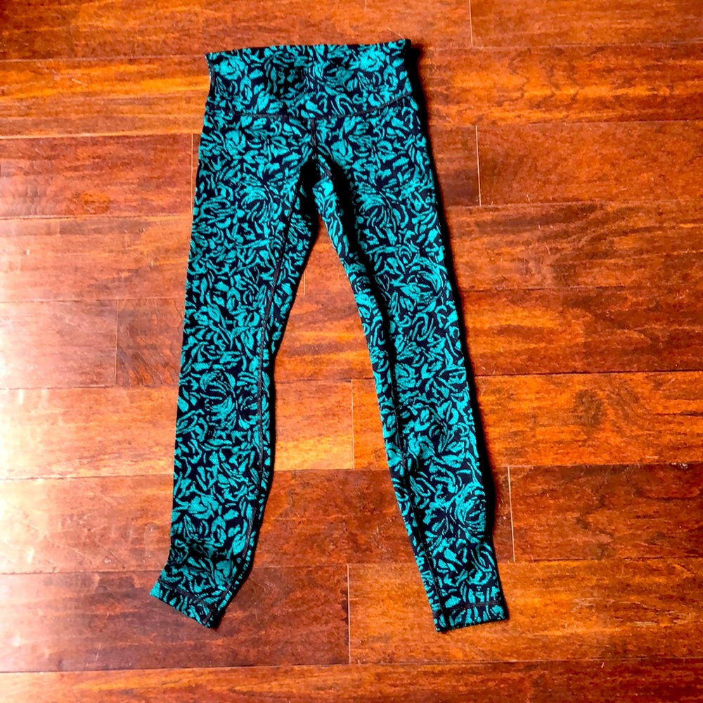 Lululemon tights XS